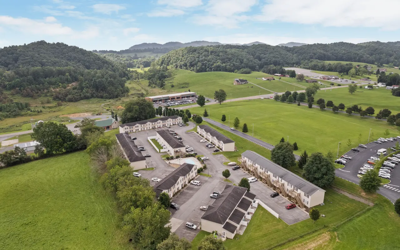 Promise Landing Apartments - Landscape, Nature, Outdoors