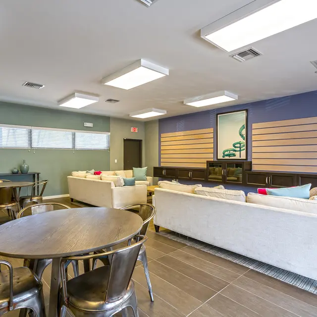 Biscayne - Lounge Area