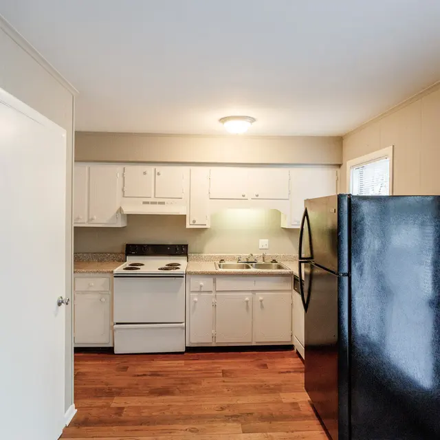 Liberty Landings - Indoors, Kitchen, Device