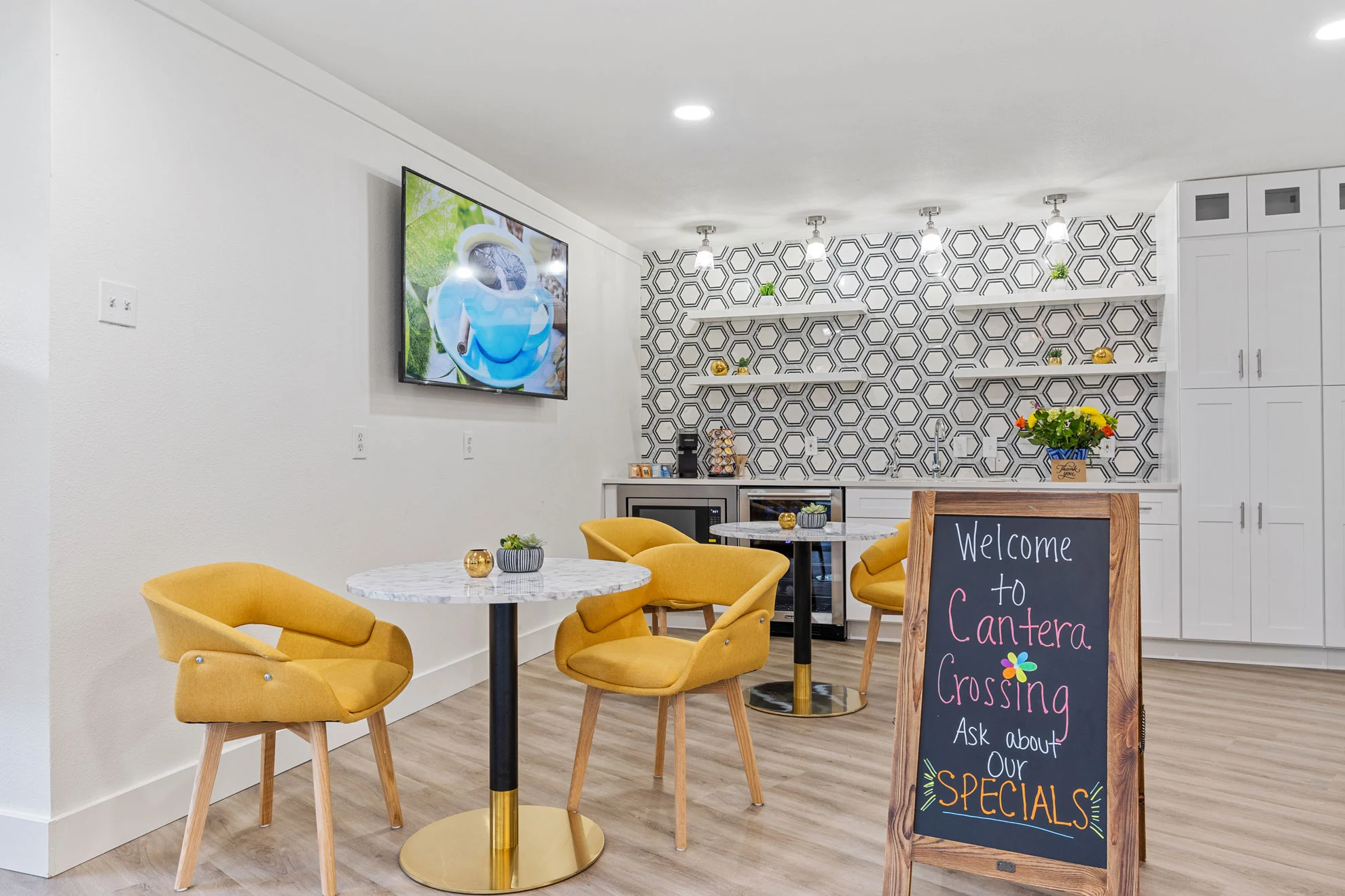 Cantera Crossing - Furniture