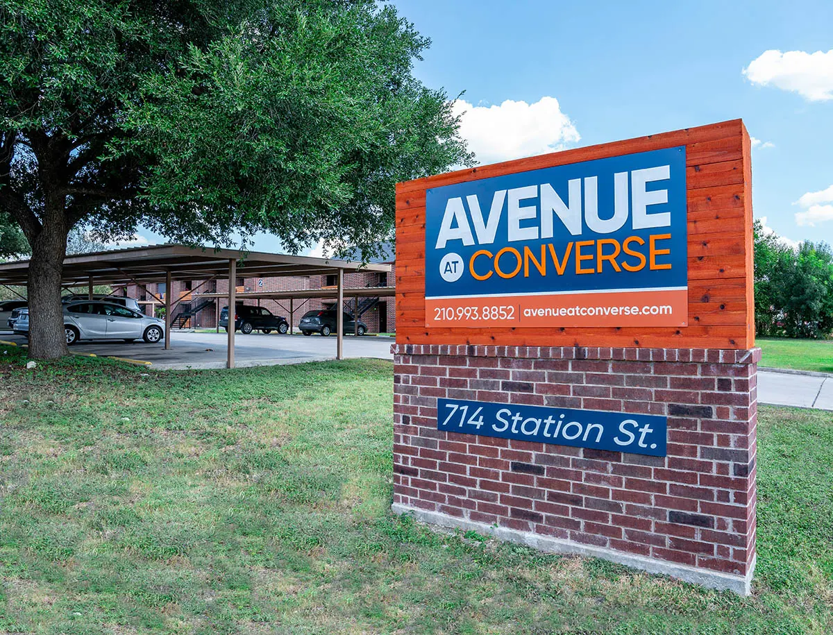 Avenue at Converse - Car