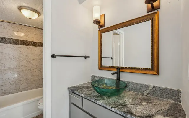 5560 Medical Center Apartments - Sink, Sink Faucet, Basin