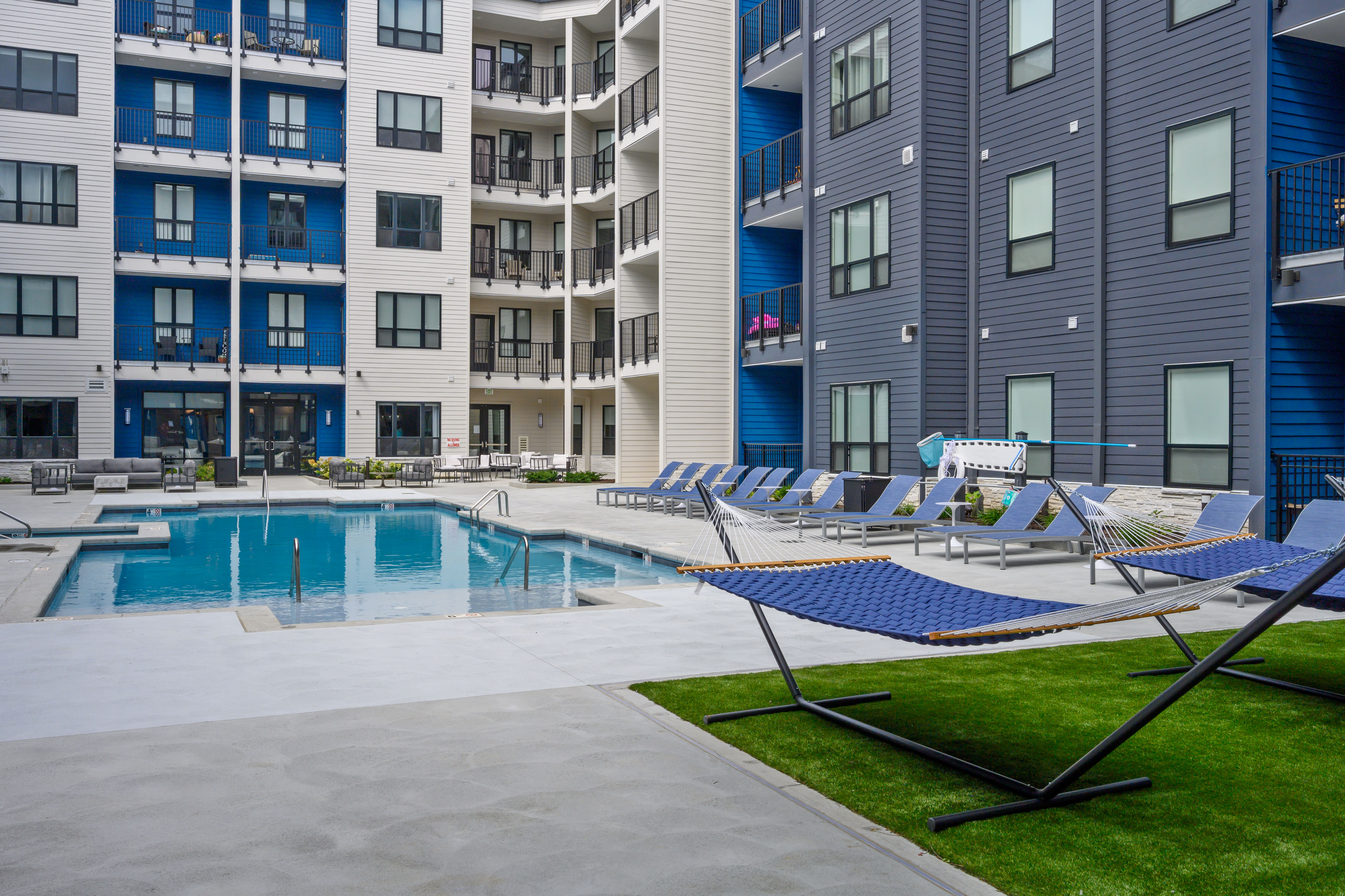 Aspire Kenwood - City, Condo, Urban