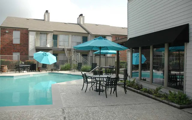 Briar Park - Chair, Pool, Water