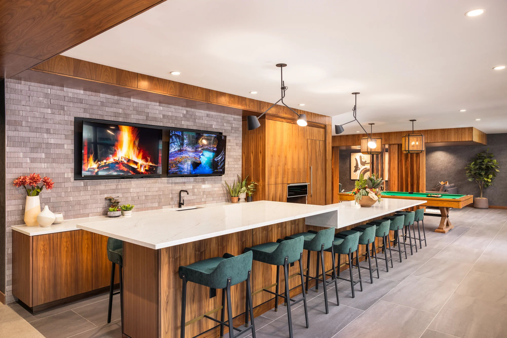 Bryten - Indoors, Interior Design, Fireplace