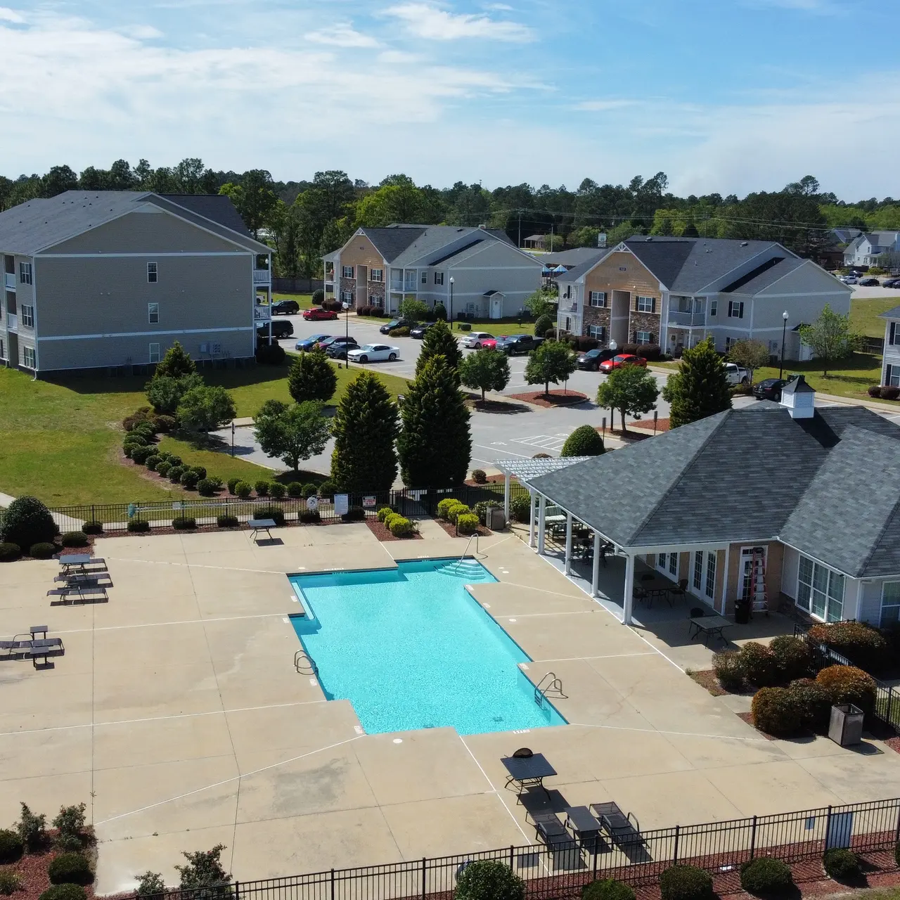 Birchfield Apartments - Pool, Water, Outdoors