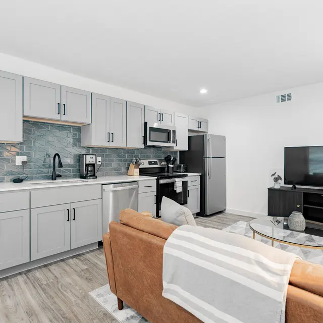 Kirby Yards at Bishop Ridge - Indoors, Interior Design, Computer Hardware