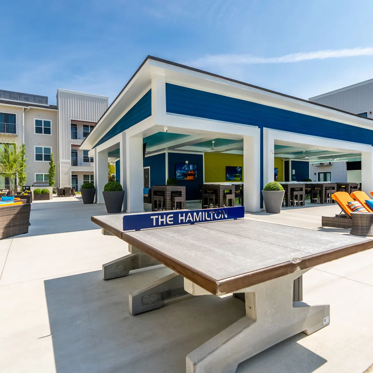 The Hamilton KIW-131.jpg