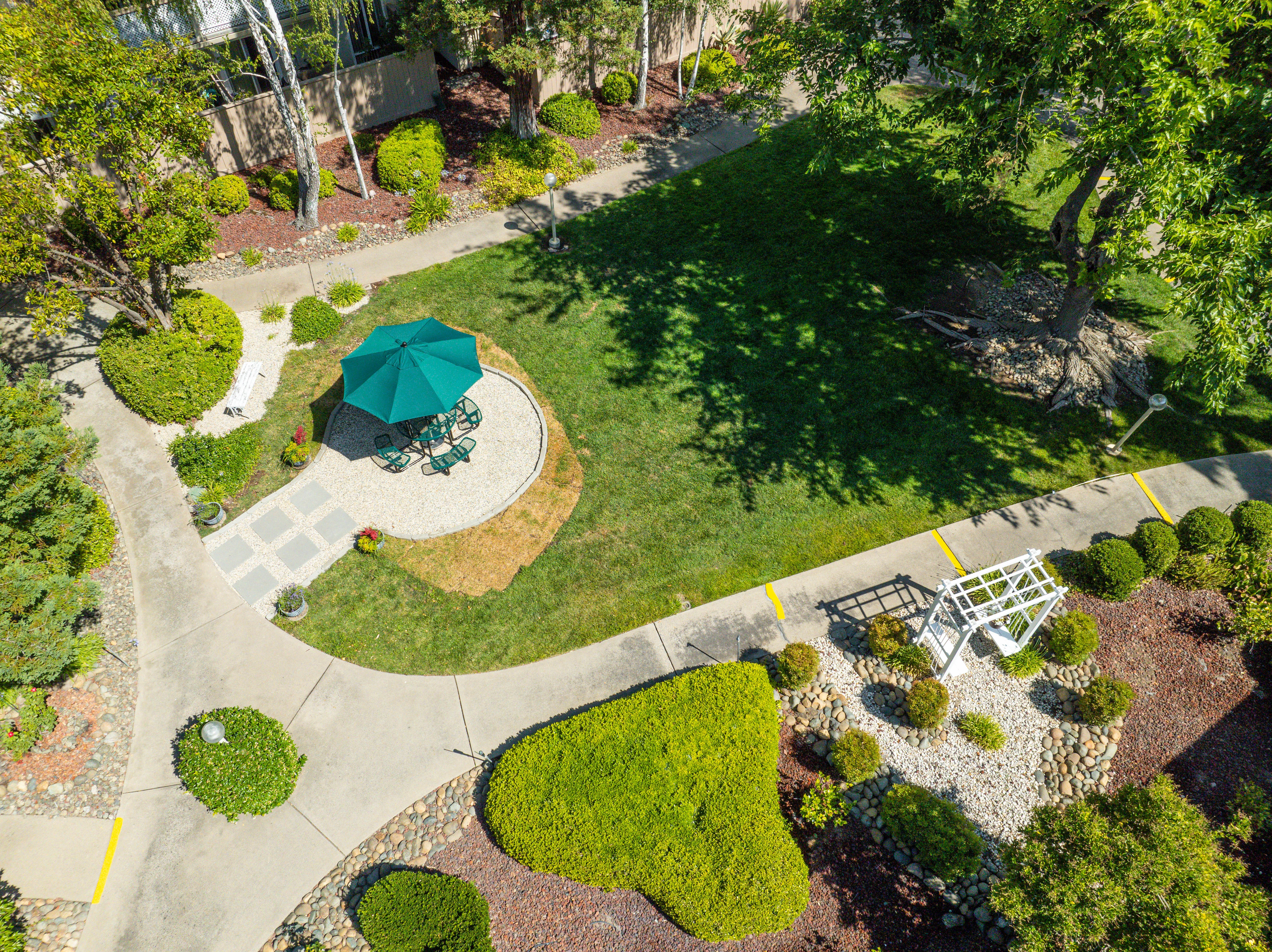 Del Dayo - Outdoors, Grass, Nature