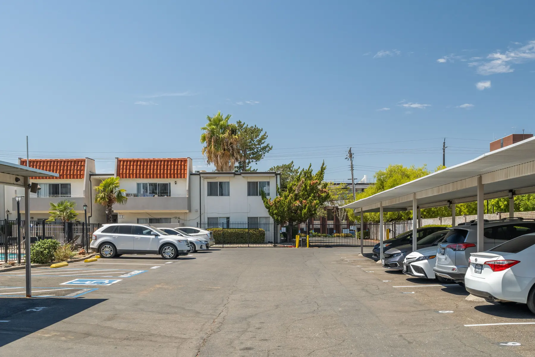 Morse Plaza - City, Car, Vehicle