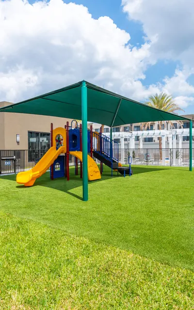 Resia Biscayne Drive - Grass, Plant, Play Area