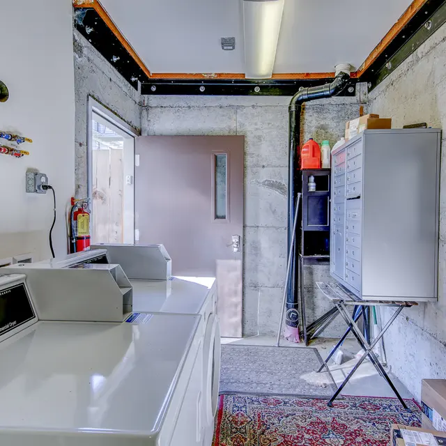 Urban Asset Advisors