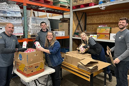 Holland Partner Group Holland Partner Group - Box, Adult, Male