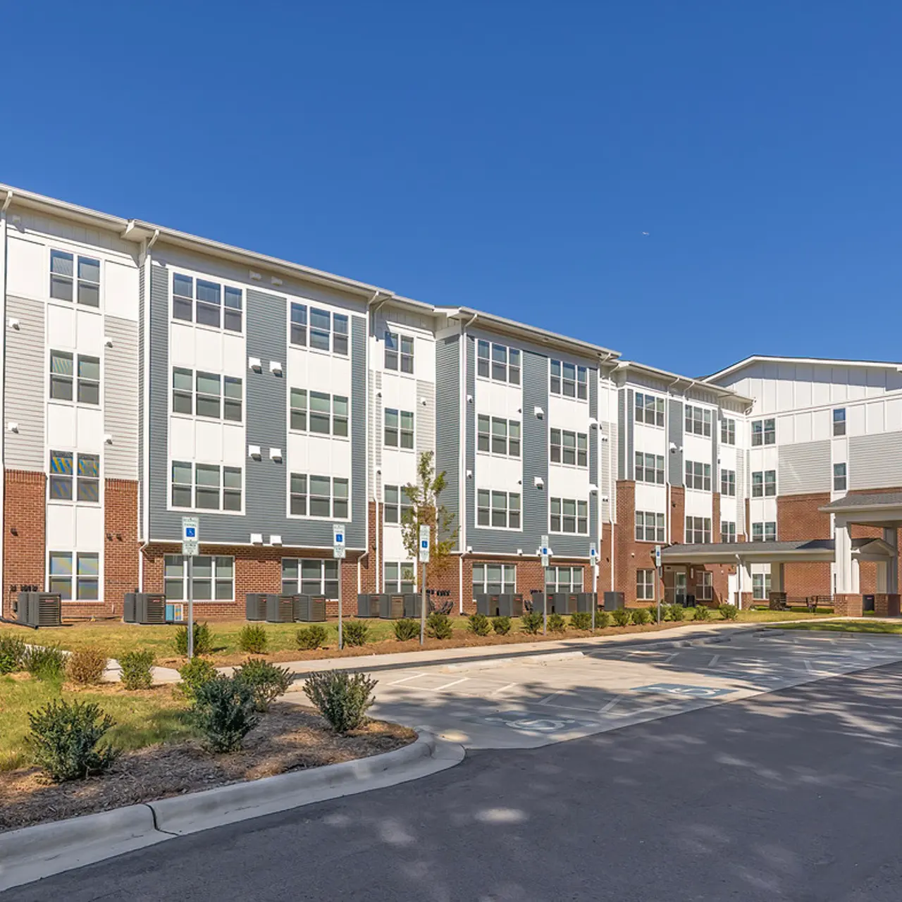 Mineral Springs Commons - City, Building, Condo