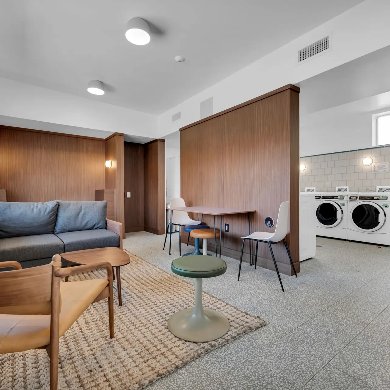 Echelon Echelon - Chair, Furniture, Flooring