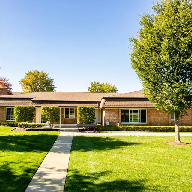 Greens Lake Apartments - Exterior