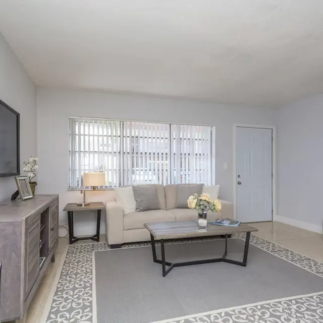 Lake House Apartments - Home Decor, Living Room, Table