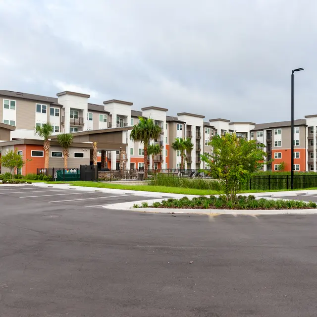 Weston 4 Hundred - Neighborhood, City, Suburb