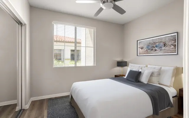 Lasselle Place Lasselle Place - Corner, Ceiling Fan, Device