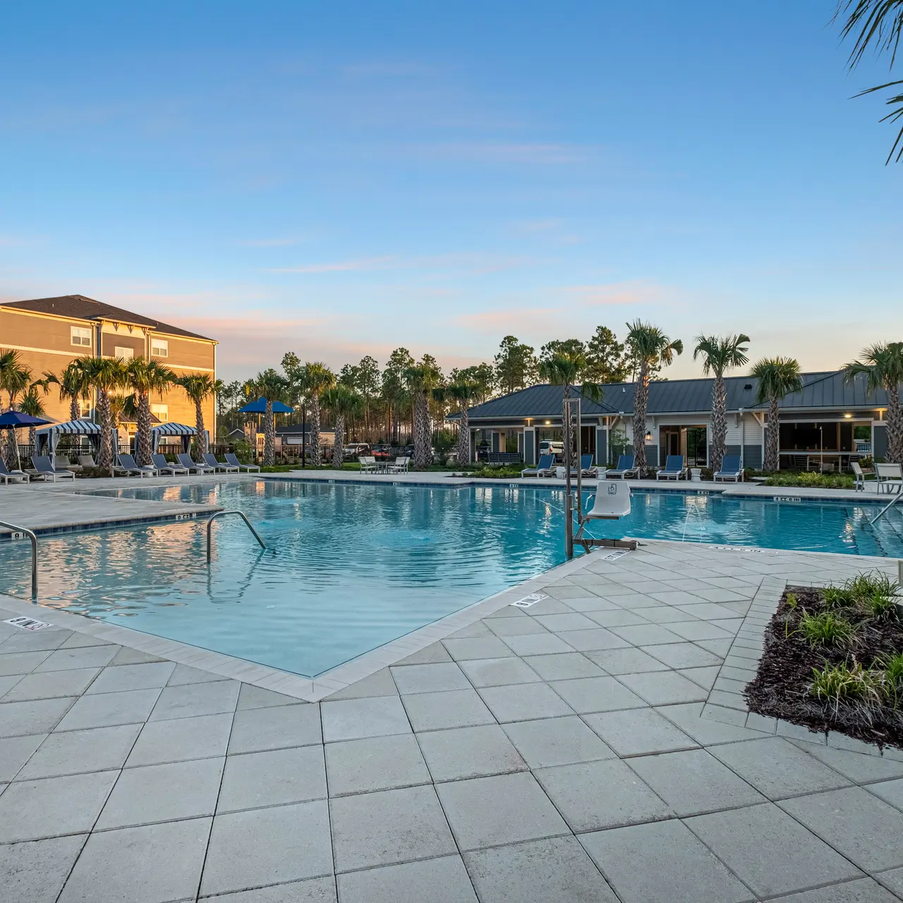 Sea Sound - Resort, Hotel, Building