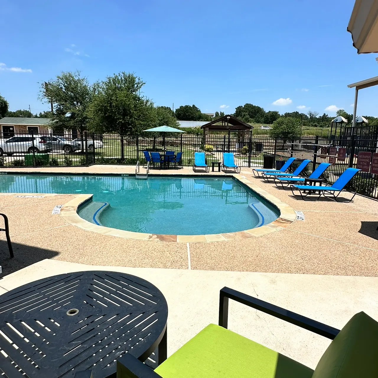 Tuscany Apartments - Pool, Water, Swimming Pool