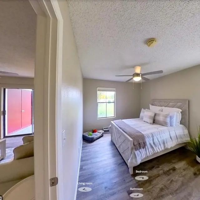 Virtual Tour - Venice Park