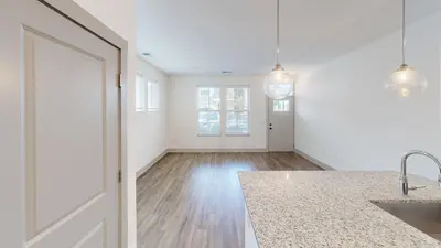 Larkspur - 1 Bedroom Garden Larkspur - 1 Bedroom Garden