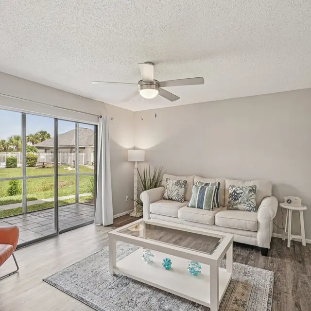 4-web-or-mls-Center Rd-S2607-004.jpg