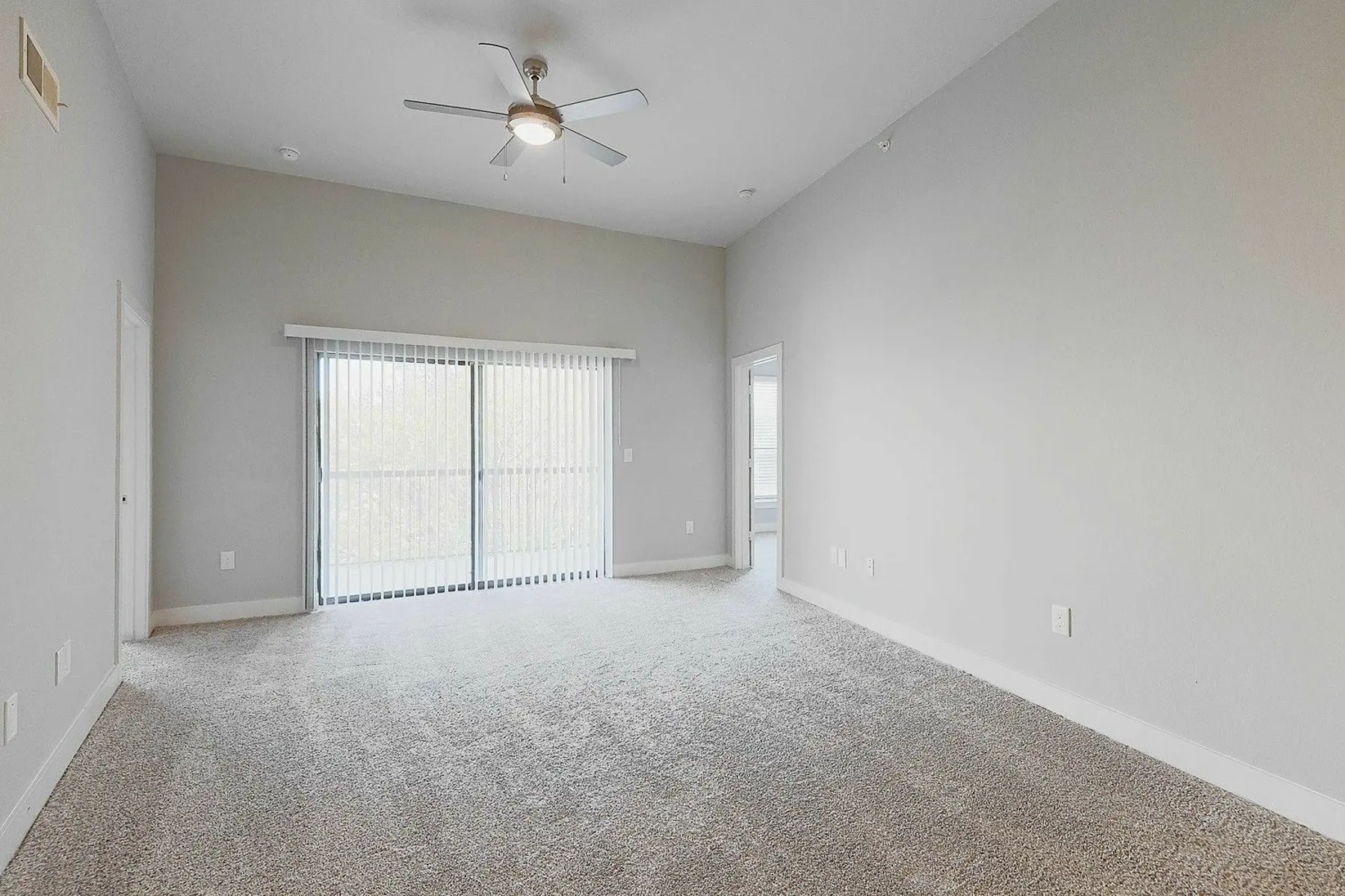 0e7dce96-6f96-4642-9fe7-33f971e5612b.jpeg 0e7dce96-6f96-4642-9fe7-33f971e5612b.jpeg