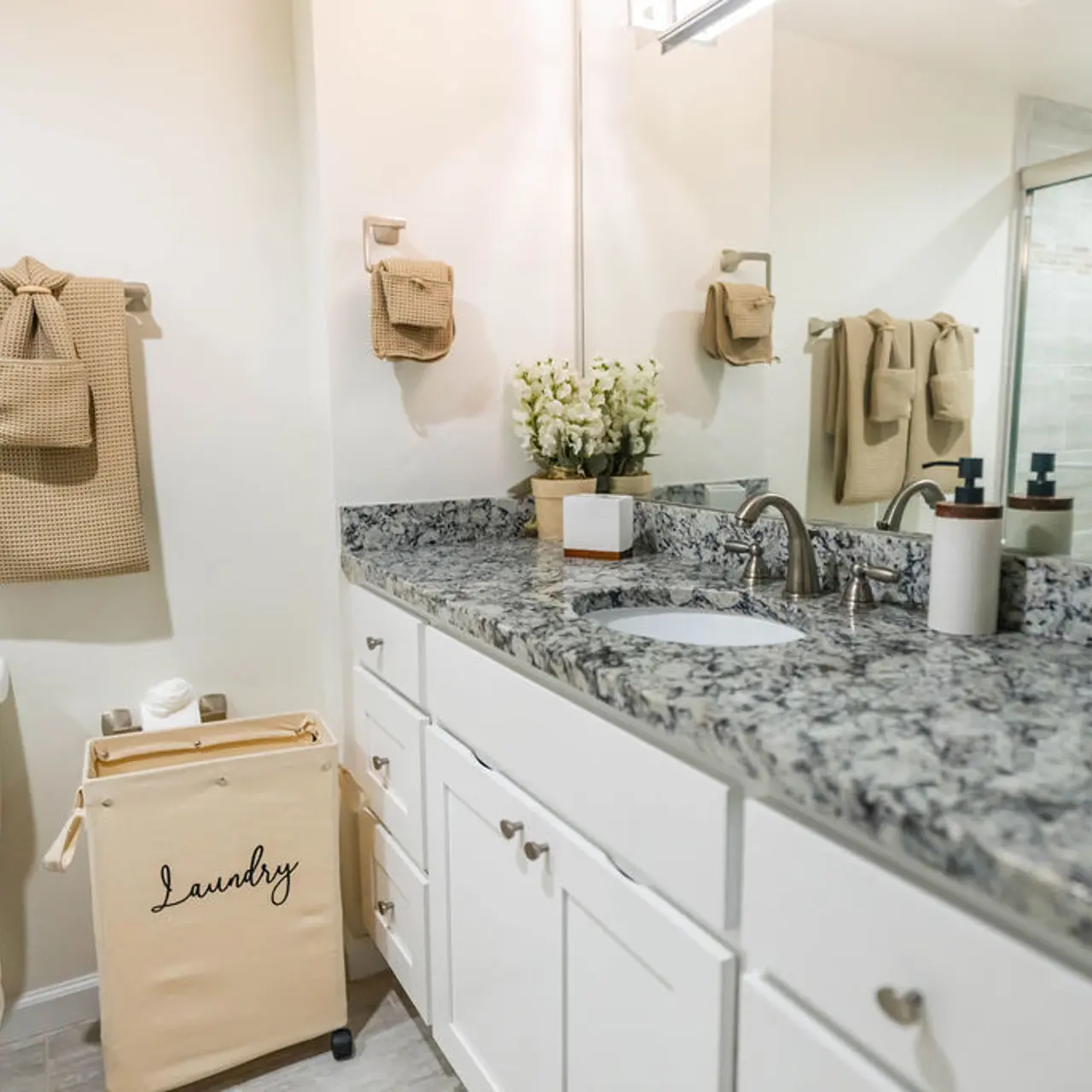 12- Edison Grand, Fort Myers, FL 33901.jpg