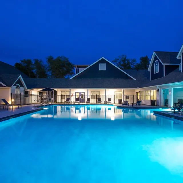 Resort-style swimming pool and sundeck at Centennial Crossing at Lenox Place