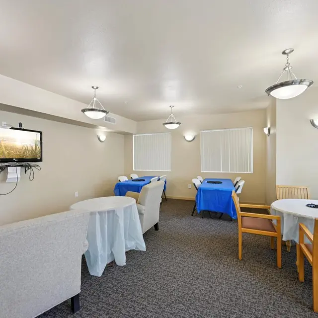 pi-washington-pointe-apartments-17571126658535_lg.jpg pi-washington-pointe-apartments-17571126658535_lg.jpg