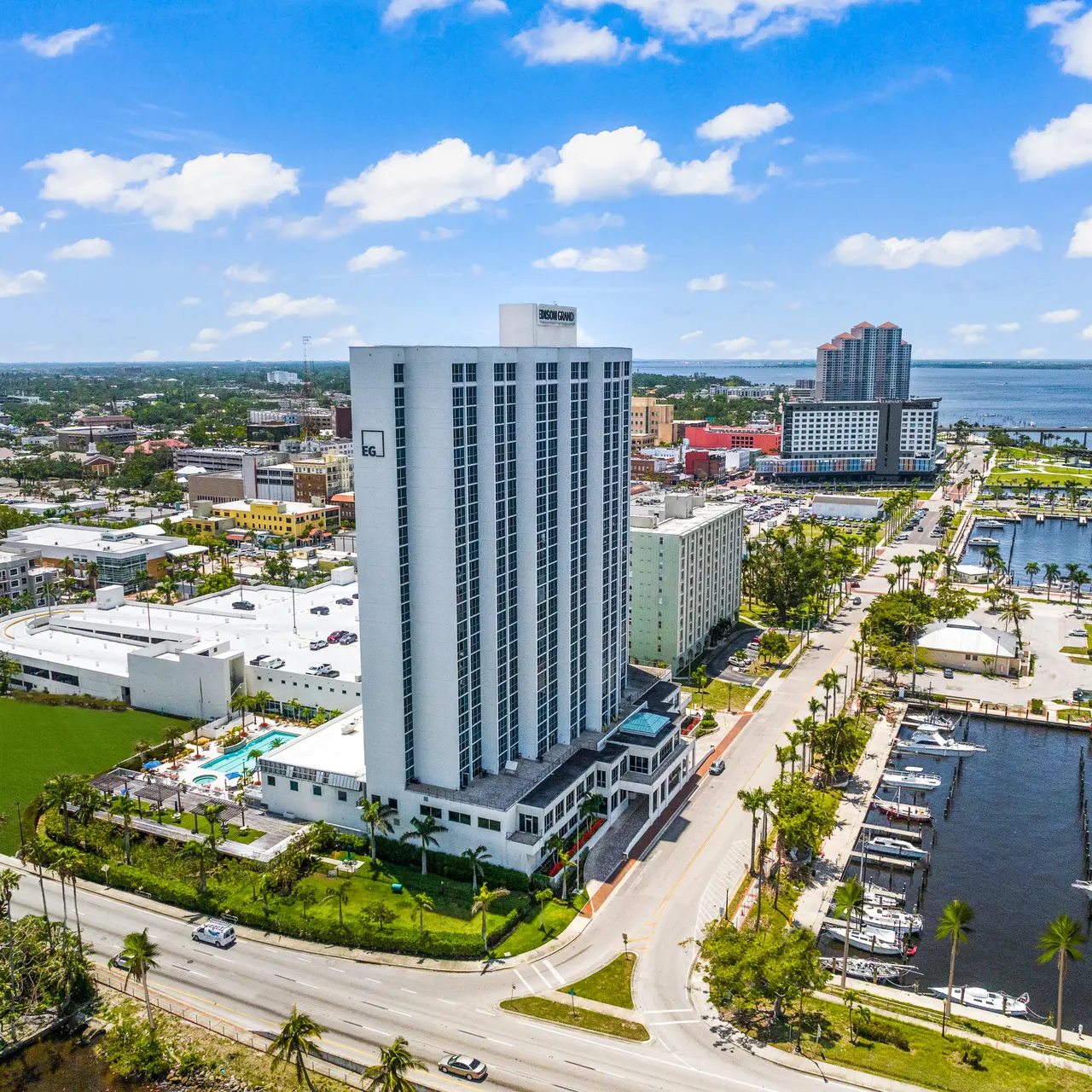 23- Edison Grand, Fort Myers, FL 33901.jpg