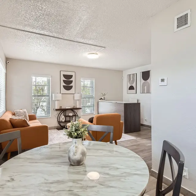 311 NW 42nd Ct #101 - Web Quality - 015 - 16 Dining Room.jpg