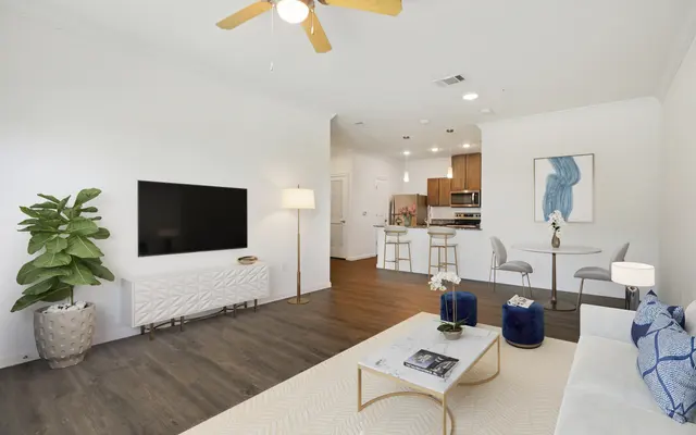 37-print-6816 Boyce Ln-Unit 11105-S1607-005 VS.jpg