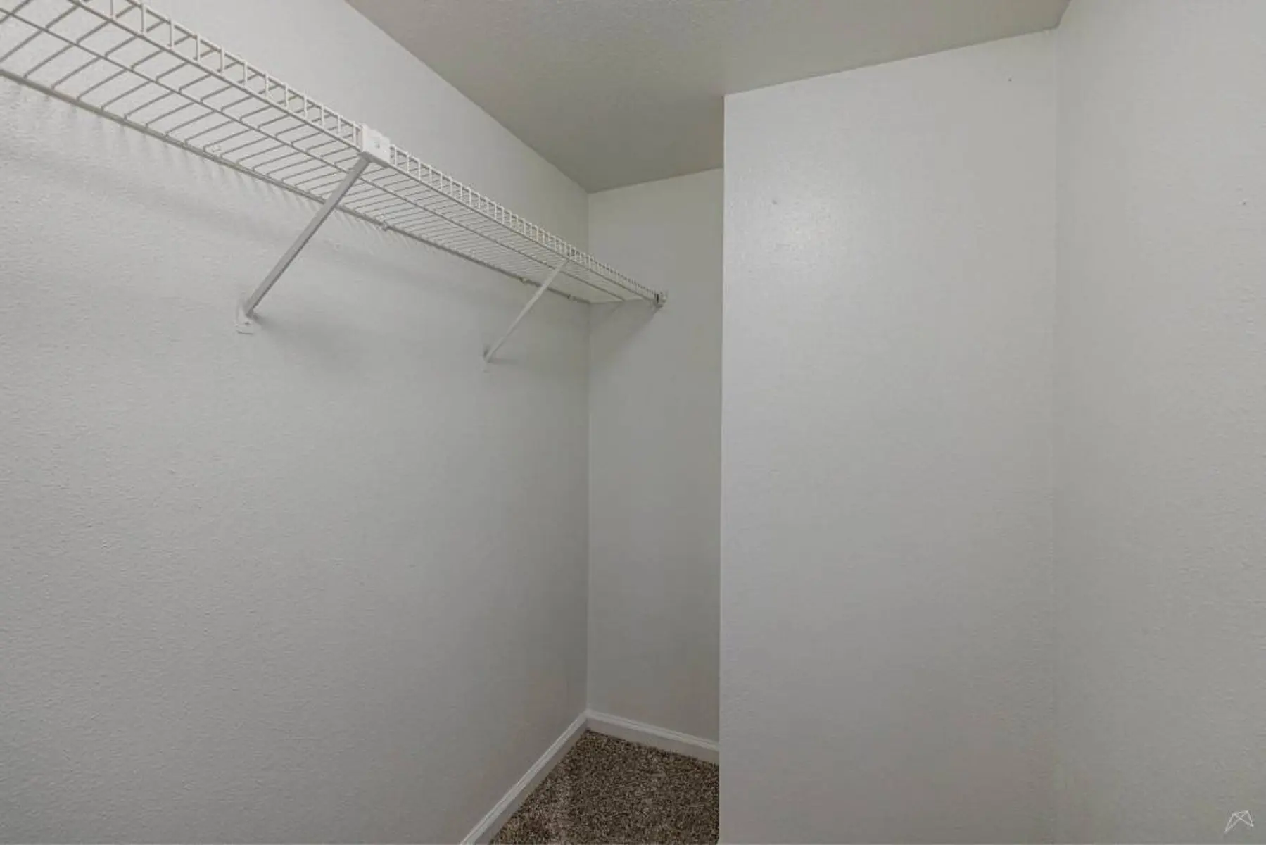 p2527062_Bridge_at_Sweetwater_A2_11_2_FloorPlan.jpg