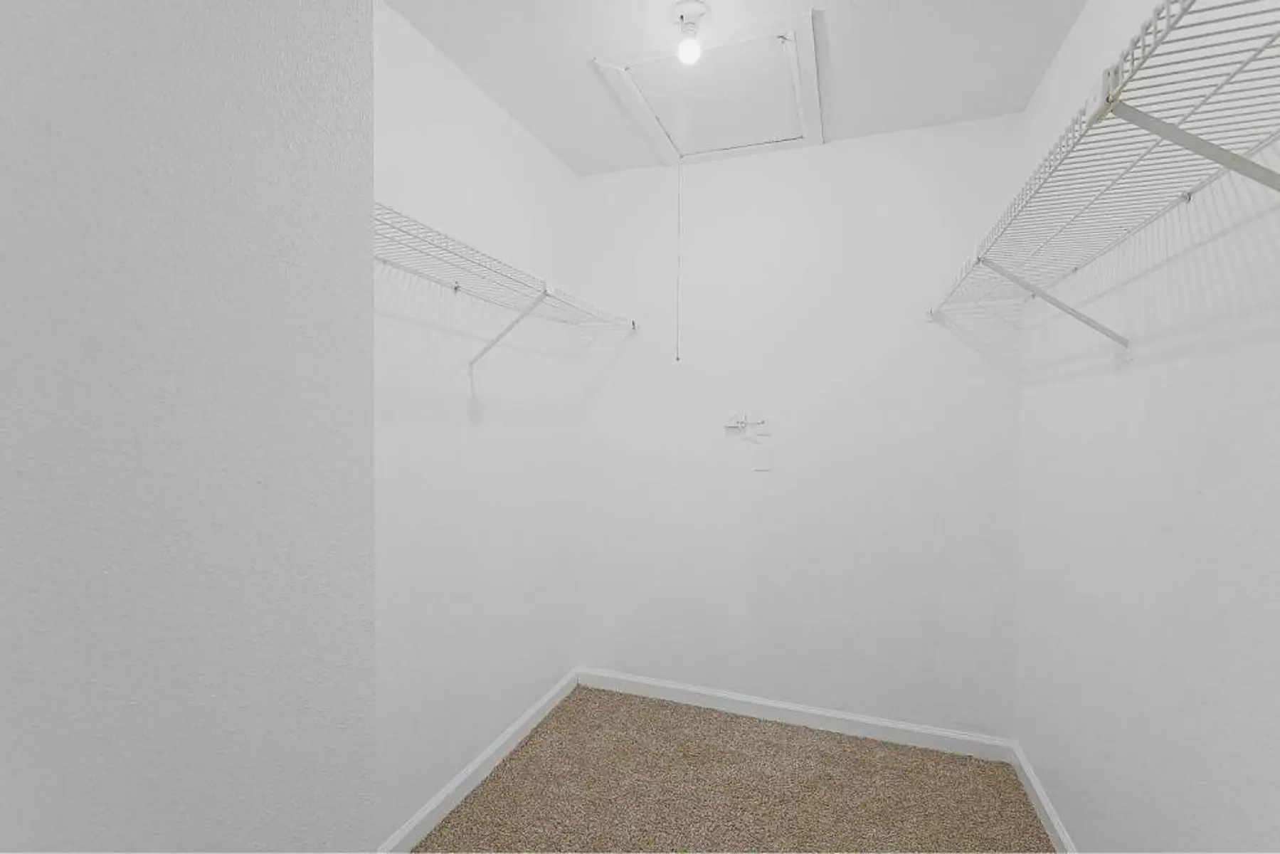 p2527064_Lexington_Hills_1bed_1bath_A_14_2_FloorPlan.jpg