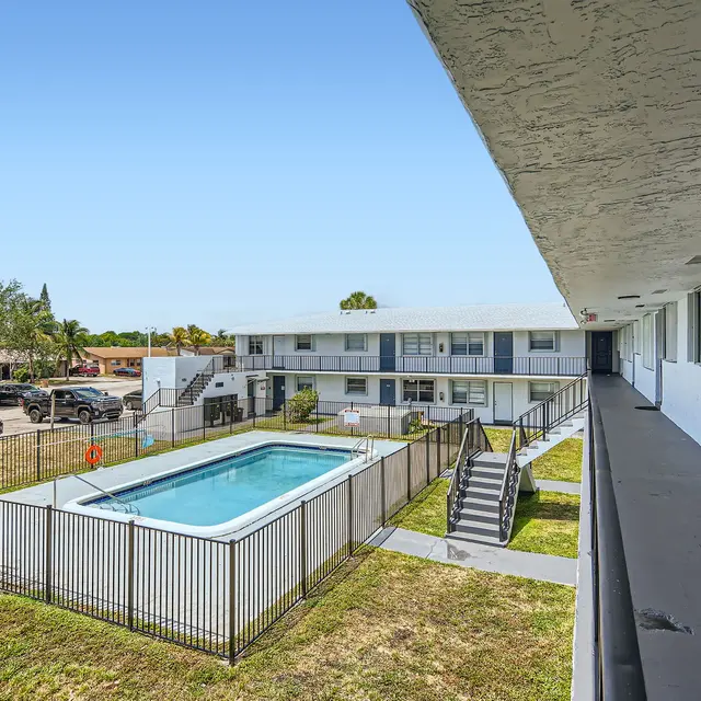 311 NW 42nd Ct #101 - Web Quality - 024 - 30 Exterior Courtyard and Pool.jpg