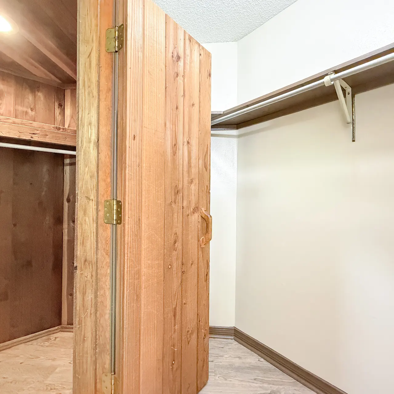 Closet, Interior, Storage
