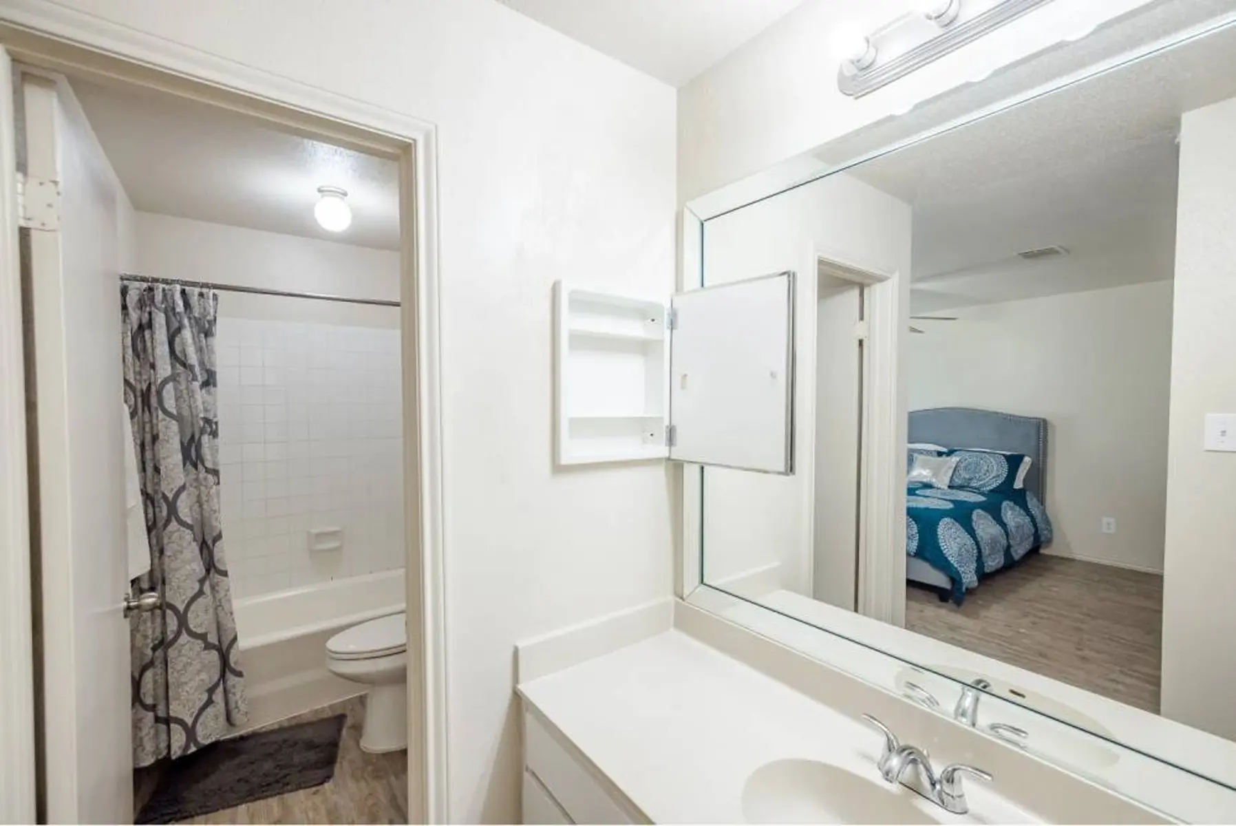 p2527063_Bridge_at_Sterling_Village_Executive_14_2_FloorPlan.jpg