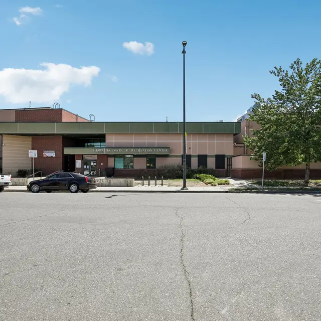 Hiawatha Davis Jr Recreation Center 2.jpg