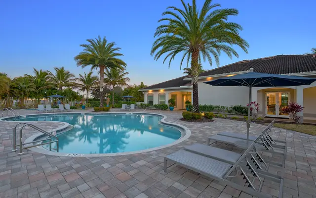 Mialano Lakes - Resort Pool.jpg Mialano Lakes - Resort Pool.jpg