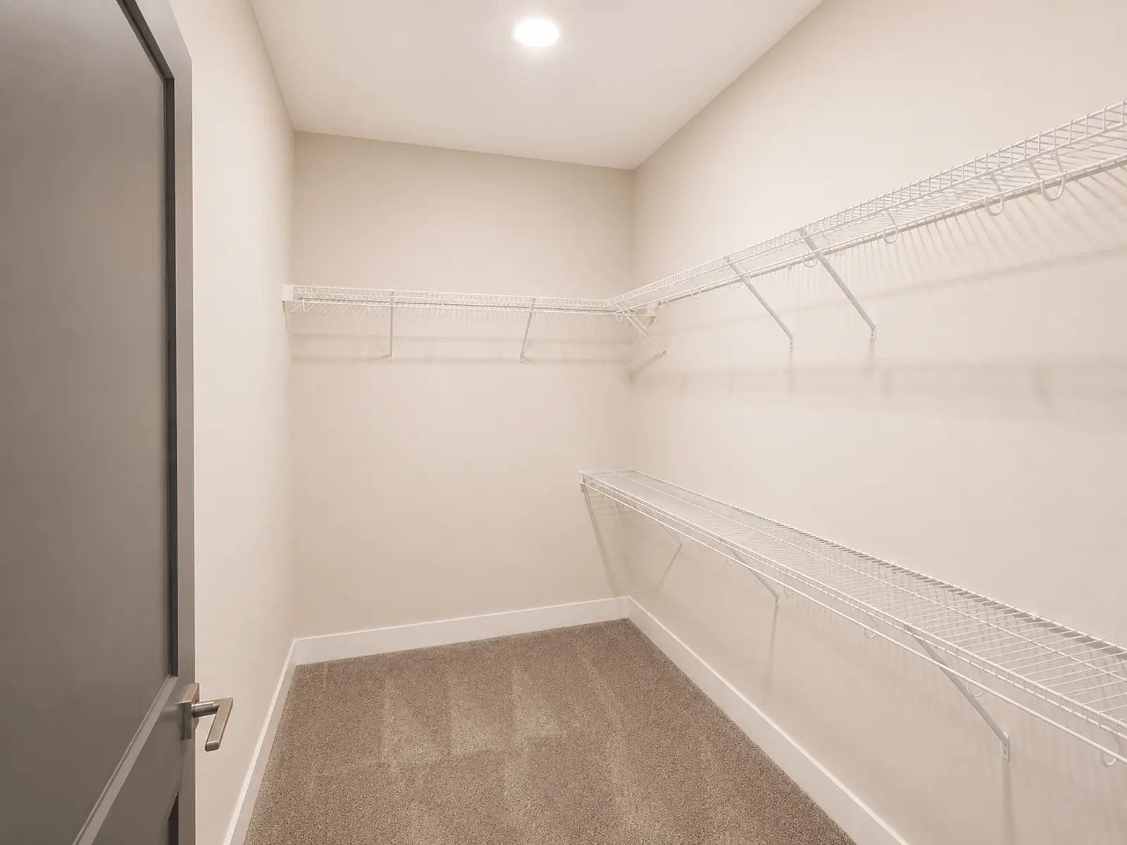 Ogden King Closet.png