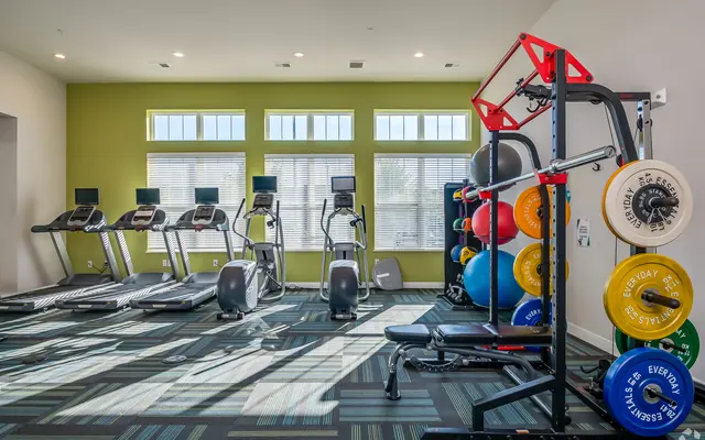 Jade-at-North-Hills (4).jpg