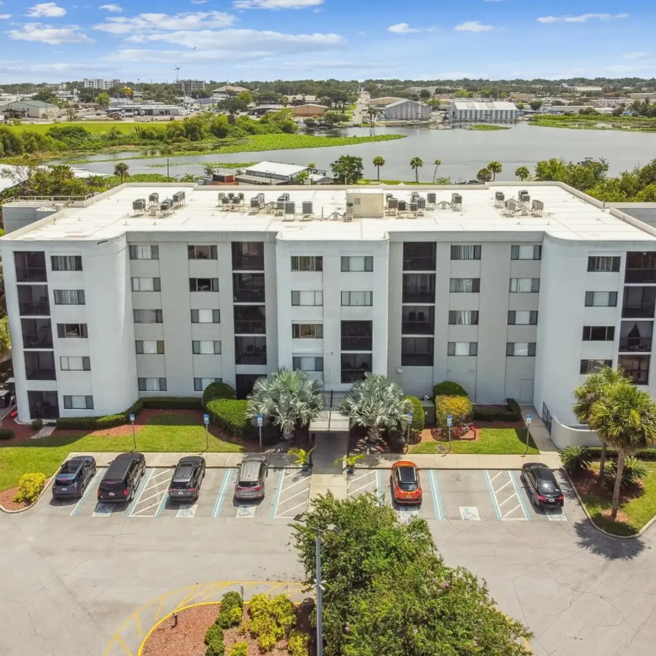 16- Lakeshore Club, Winter Haven, FL 33880.jpg