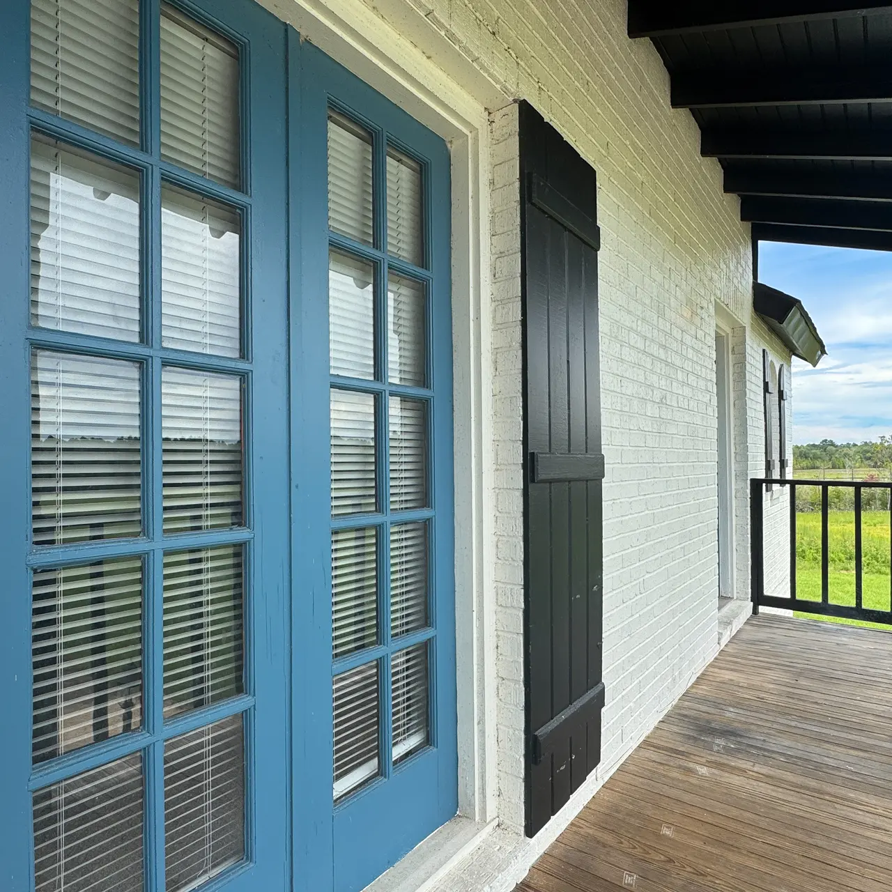 Porch, Exterior, Blue doors