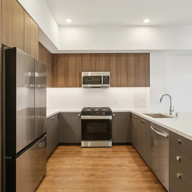 9-web-or-mls-300 Pacific Ave unit 806-S1501-009.jpg