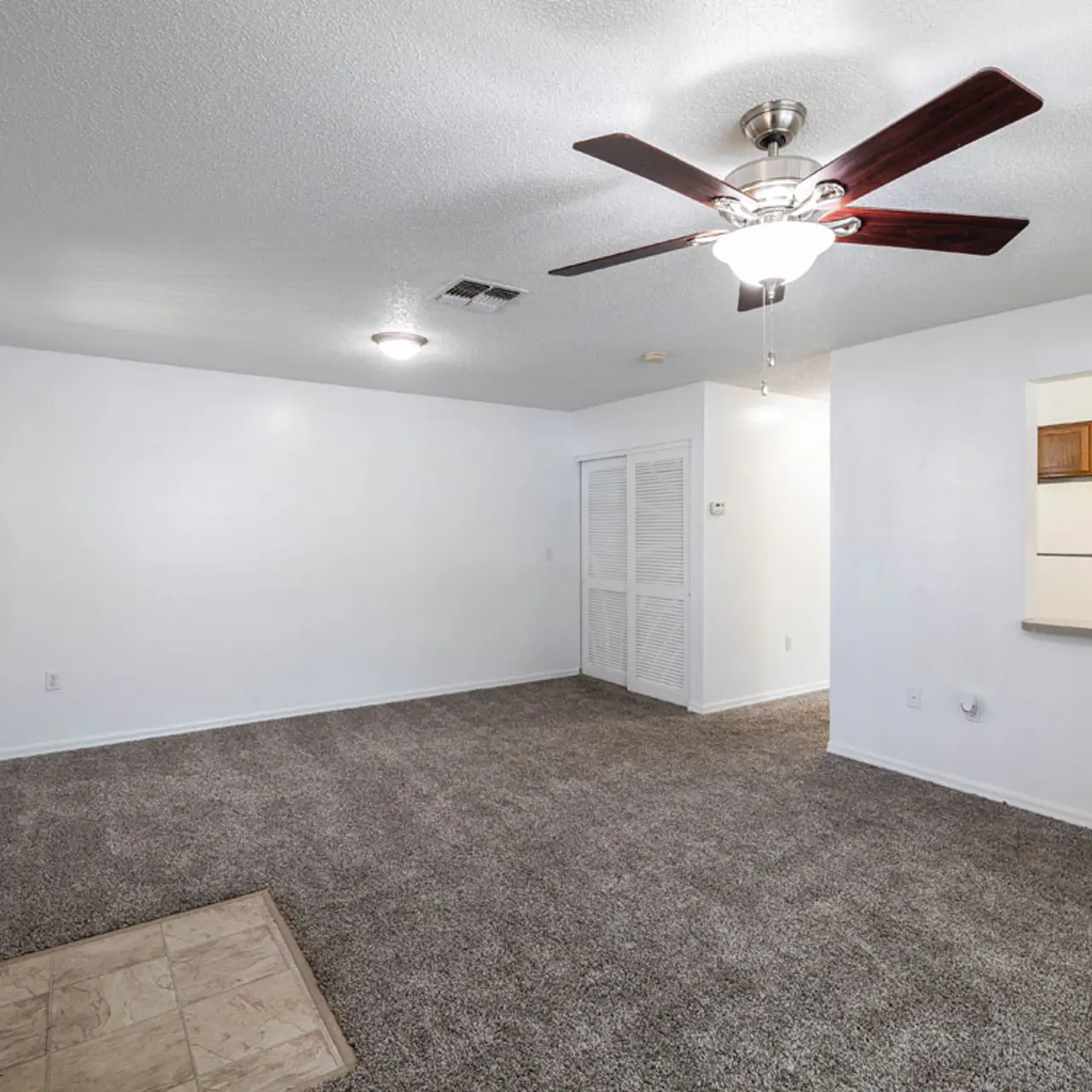 Lakeland Landing - Spacious Homes